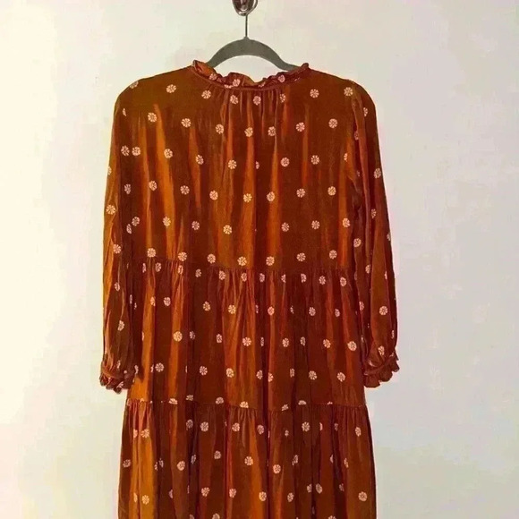 Tie-Neck Tiered Mini Dress in Bloom Dot - Picture 5 of 6